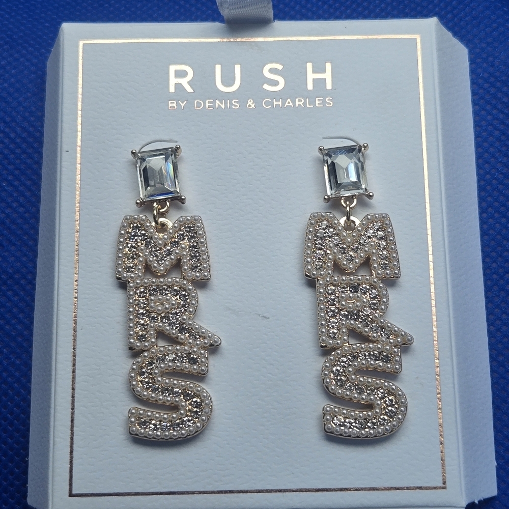 MRS Dangle Earrings Rush By Denis & Charles